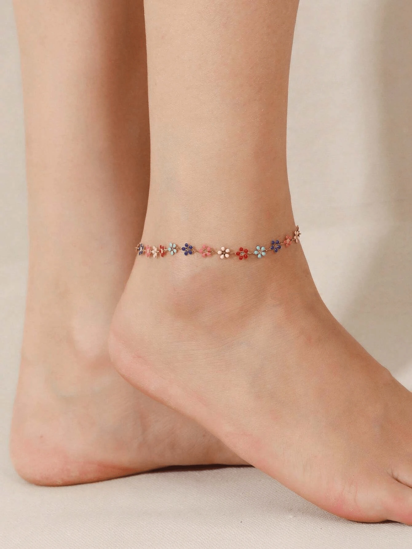 1 chiếc vòng chân hoa cúc rực rỡ, thích hợp để đeo hàng ngày. - Nhiều màu - Xem 1