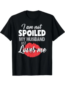 Red Lips Expressing Love And Trust Accompanied By A Fun Message Celebrating Genuine Affection Between Couples. Modern Casual Women's T-Shirt Ideal For A Romantic Gift And Everyday Wear. - 黑色 - 查看 8