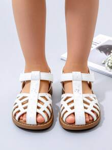 1 Pair Toddler Girls' Retro School Style Sandals, Beige Open-Toe Flat Beach Shoes With Sequin Hollow-Out Adjustable Design, Soft Non-Slip Sole, Suitable For Daily Wear, Party, Wedding, Vacation - Beige - View 1