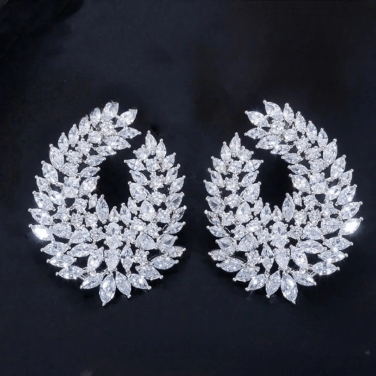 Bộ trang sức cưới mạ bạc thủ công đính đá Zirconia trắng, kiểu dáng đối xứng, dành cho cô dâu. - bạc - Xem 1