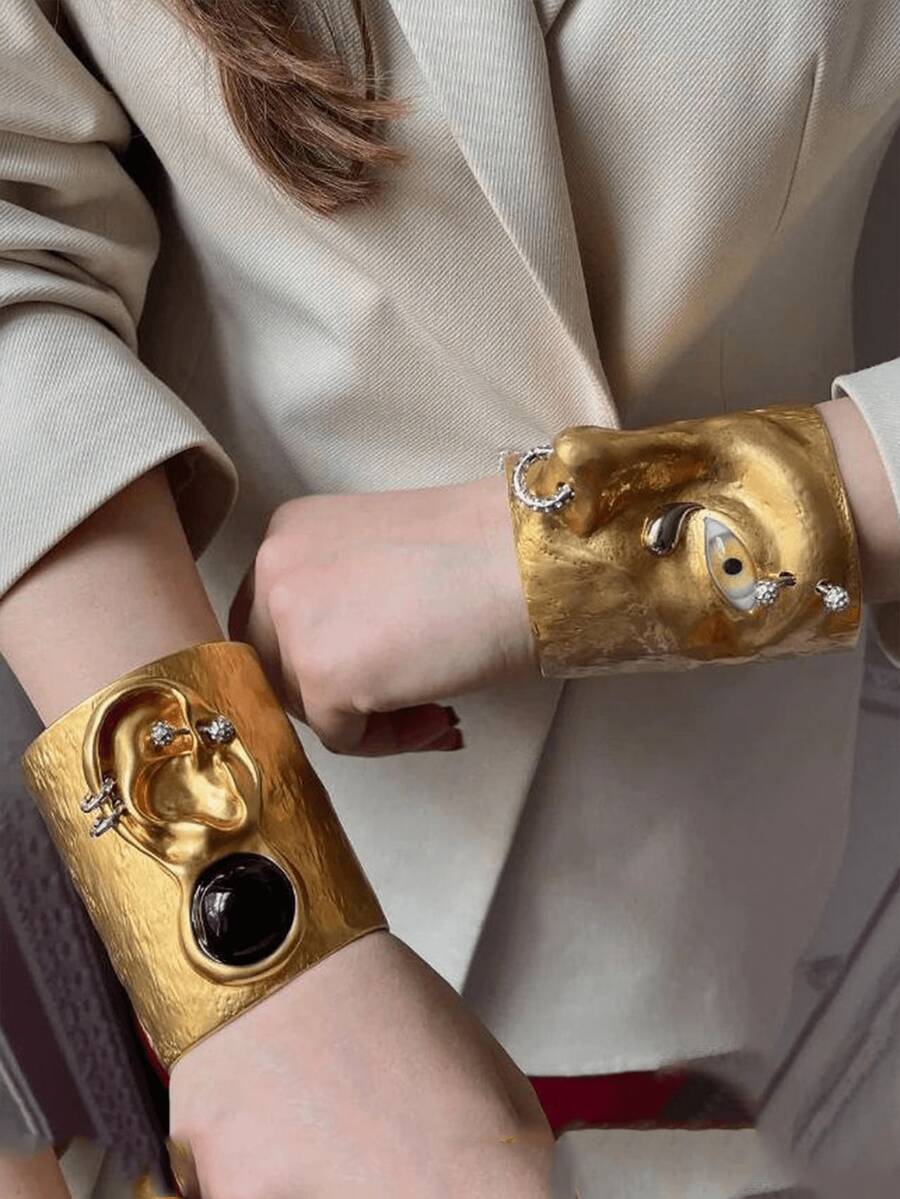 1pc Women's Elegant White Enamel Iris Leaf Bangle - Gold French Chic Design, Suitable For Daily And Party Wear, Versatile Jewelry For All Year Round
