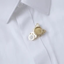 1個/2個可拆卸蝴蝶結無縫襯衫鈕扣，襯衫、洋裝和毛衣的裝飾夾，男女通用無縫裝飾西裝配件，時尚配件，優雅珠寶，水鑽裝飾 - 多色 - 查看 5