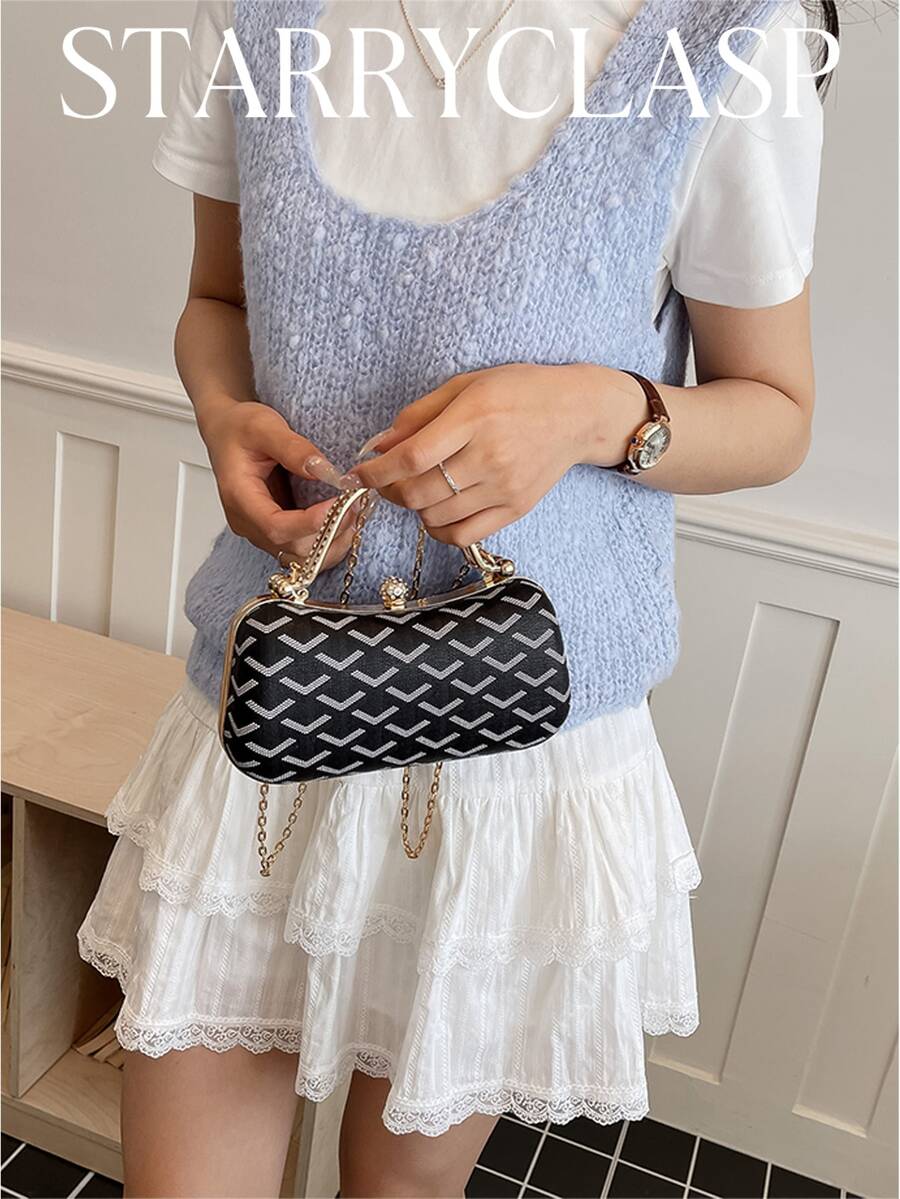 Bolso de mano de estilo retro coreano con patrón geométrico, diseño de cadena de metal, elegante para citas, bodas, versátil como bolso de mano y de hombro - Negro - Ver 1