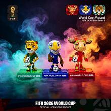 【FIFA官方授权】2026世界杯吉祥物套装（加拿大枫叶、墨西哥扎尤、美国克拉奇，6厘米/2.36英寸，3件套）足球收藏人偶玩具，球迷纪念品 6DZB - 26FWC Collector's Memorabilia - 查看 5