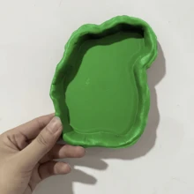 1个耐用塑料碗和浴盘，设计成逼真的灰色岩石形状，适用于蜥蜴、变色龙、蛇、青蛙、乌龟和壁虎等爬行动物和两栖动物。 - 查看 5