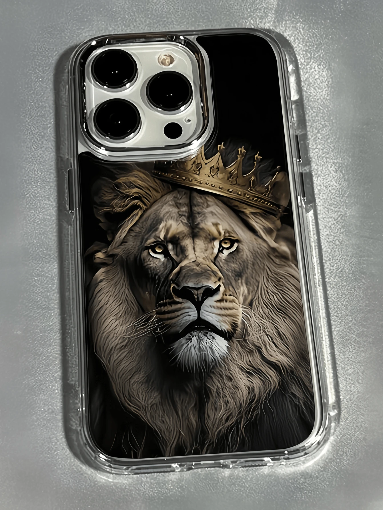 Fierce Animals 1件裝 透明皇冠獅子極簡風格 TPU 防震全包覆手機殼 適用於 Apple 17, 16, 15, 14, 13, 12, 11 Pro Max, Air - 彩色 - 查看 1