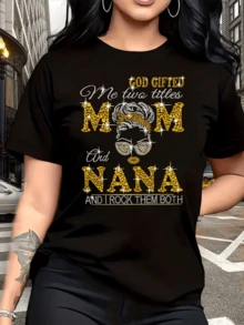 Bright Words Celebrating The Pride Of Being A Mother And Grandmother With Gold Details And A Positive Message. Modern Casual Women's T-Shirt For Everyday Wear. - 黑色 - 查看 1