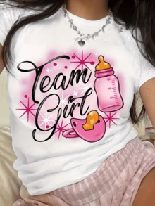 Biberón rosado con brillo y chupete dorado simbolizan ternura alegría y amor por una nueva vida con detalles estrellas modernas y fondo suave camisetas de mujer casual cómoda para uso diario - Blanco - Ver 1
