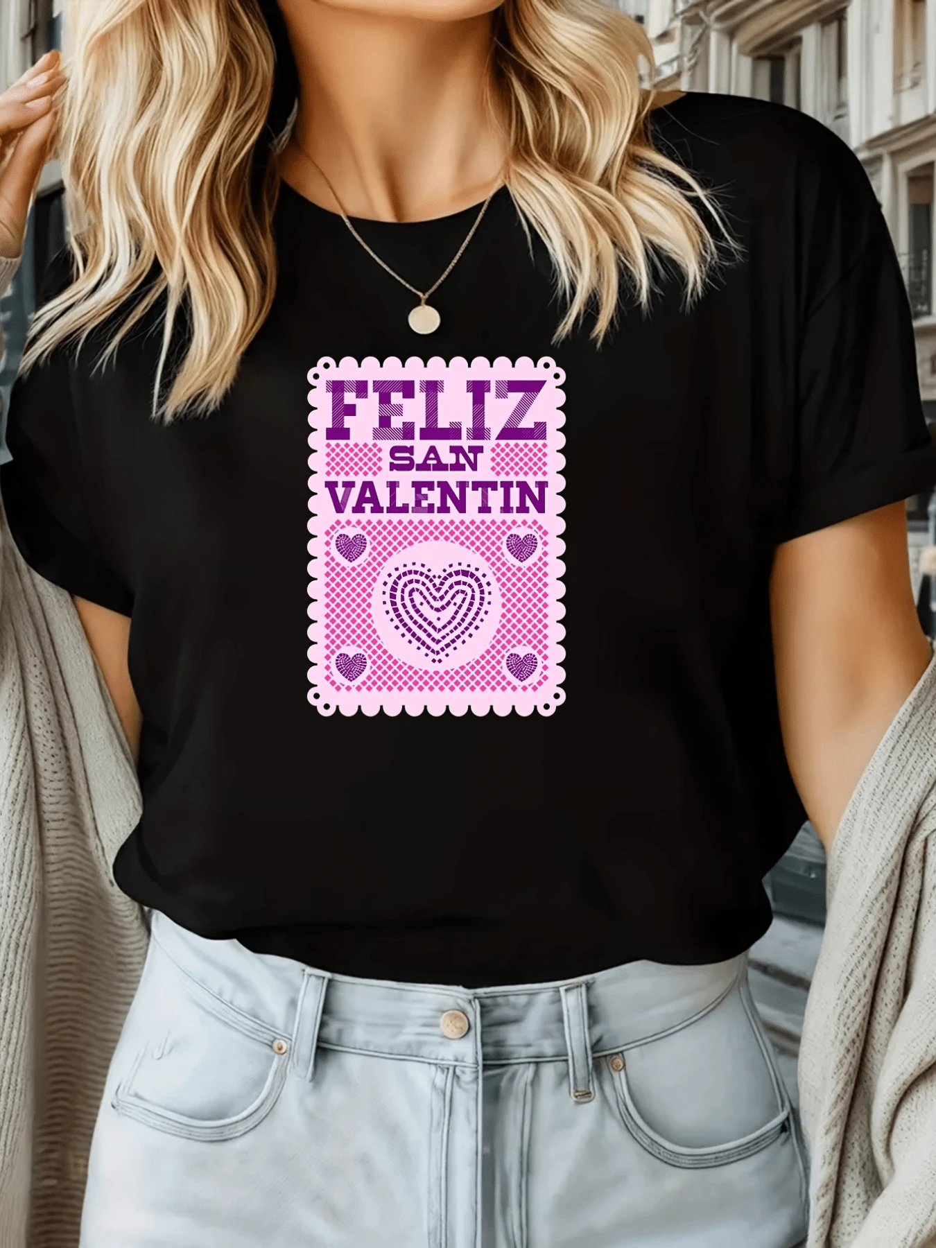 Corazones rosados con mensaje Feliz San Valentín que simbolizan el afecto la ternura y la celebración del amor romántico y la unión especial camiseta de mujer casual moderna cómoda para diario - Negro - Ver 1