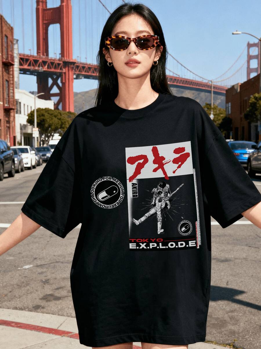 Camiseta holgada para mujer, disponible en cinco tallas, adecuada para todas las estaciones.Camiseta casual de verano con cuello redondo, con un estampado de oso genial, ligeramente elástica, de corte regular, perfecta para el uso diario. - Negro - Ver 1