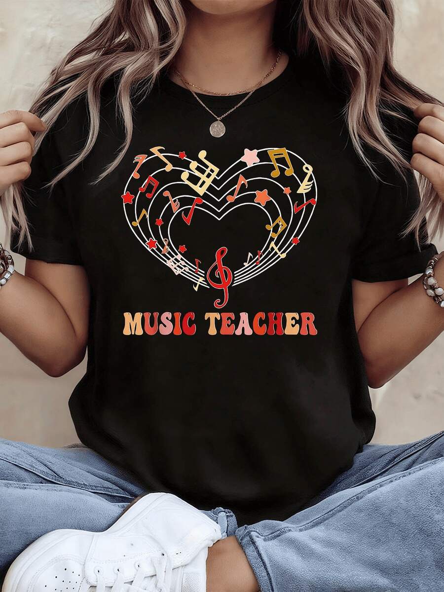 Corazón formado por notas musicales y estrellas que simbolizan la pasión por la enseñanza del arte sonoro y la alegría que surge al compartir melodías camiseta de mujer casual cómoda ideal para amantes de la música - Negro - Ver 1