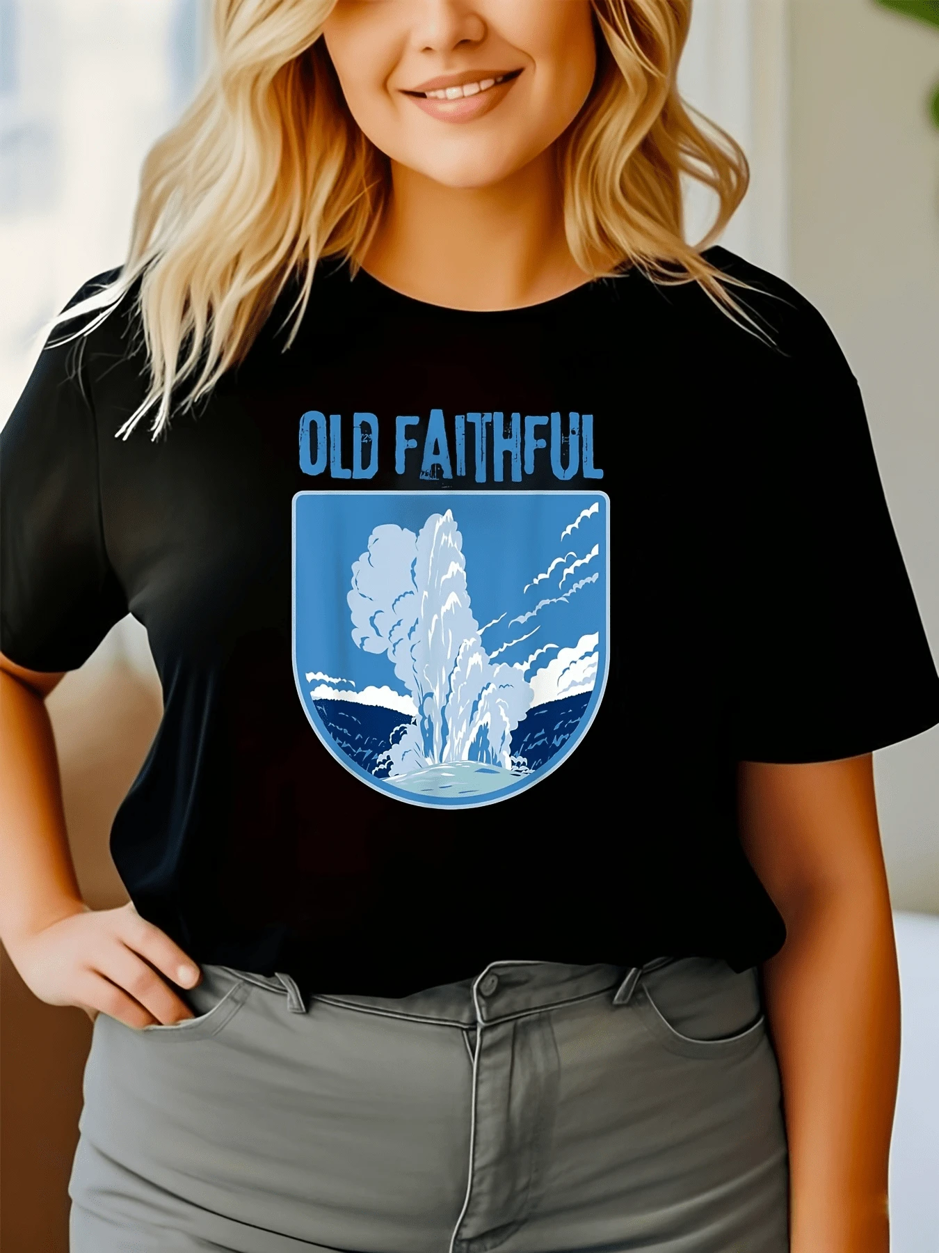 Erupción poderosa de géiser que simboliza la fuerza constante de la naturaleza y la belleza de los paisajes termales camiseta camiseta de mujer - Negro - Ver 1