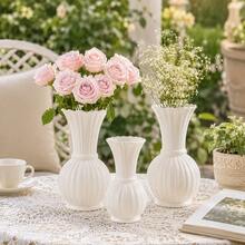 1pc A Floor-Standing Plastic Vase/Flower Pot With Faux Flowers, Perfect For Vintage Home Decor And Use With Fresh Or Dried Flowers – Ideal For Living Room Decorations And Desktop Displays. - Vase - View 1