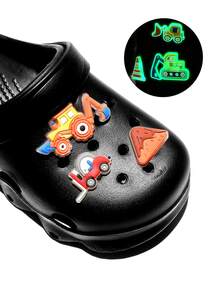 HOEASE Youngsters' EVA Garden Clogs, EVA Beach Shoes, Breathable Slip-On Design With Luminous Cartoon Charms For Boys And Girls, All-Season Footwear - Black - View 3