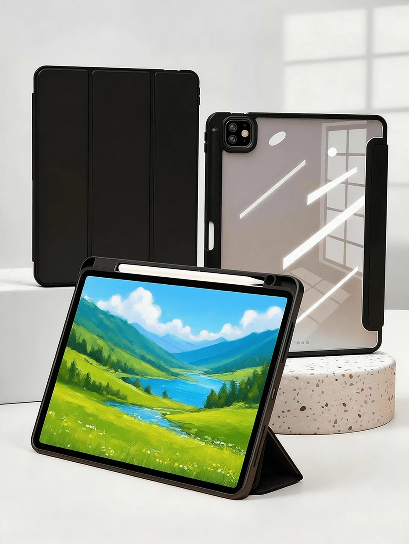 适用于 iPad (A16) 第 11 代 (2025) 和第 10 代 (2022)，Air 7 代 M3 (2025)/6 代 M2 (2024) 11 英寸/13 英寸，9/8/7 代 10.2 英寸，Air 5/4 代，Mini 6/7 代 8.3 英寸，Pro 11 英寸/12.9 英寸 (2018/2020/2021/2022) 的保护套，采用 PU 皮革材质，内置 Apple Pencil 收纳槽，黑色。