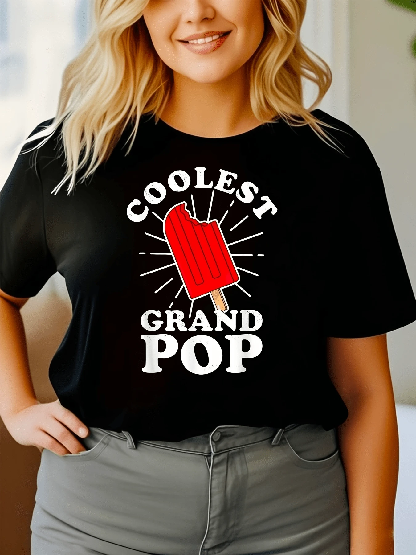 Polo divertido con ilustración de paleta roja que simboliza frescura alegría y homenaje a los abuelos modernos con energía camiseta de mujer casual ideal para días relajados y momentos familiares - Negro - Ver 1