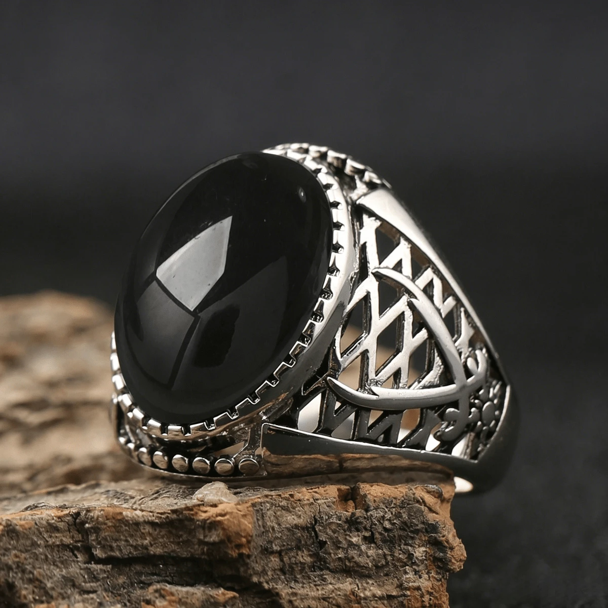 1pc 925 Sterling Silver Inlaid Black Agate Vintage Style Ring Hollow Design Dyed Black Process Women's Ring Unisex Suitable For Daily Wear Gift - Silver - View 1