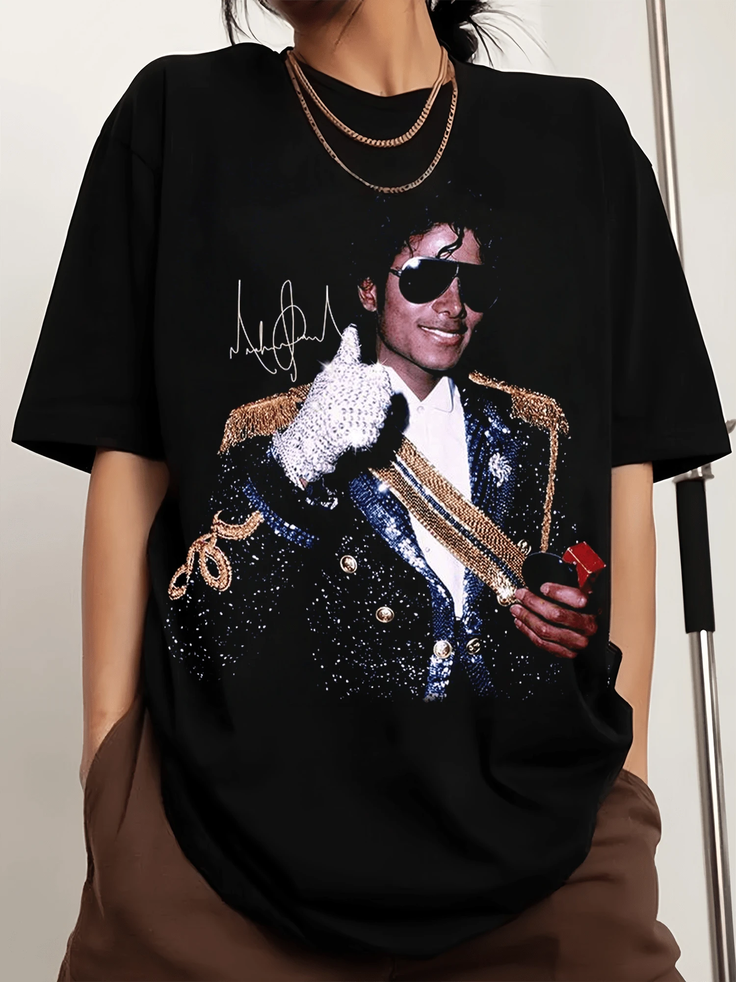 Michaels Jacksons King Of Pop Vintage T-Shirt, Iconic Glove Graphic T-Shirt, Retro Music Shirt, Printed Men's Fashion Short-Sleeved Sports T-Shirt With Crew Neck, Comfortable And Versatile, 100% Cotton, 220 G - 黑色 - 查看 1