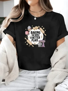 Rodillos corazones y cupcakes representan la pasión por hornear y la alegría que transforma cada momento en dulzura y armonía camiseta de mujer cómoda moderna ideal para amantes de la repostería - Negro - Ver 1