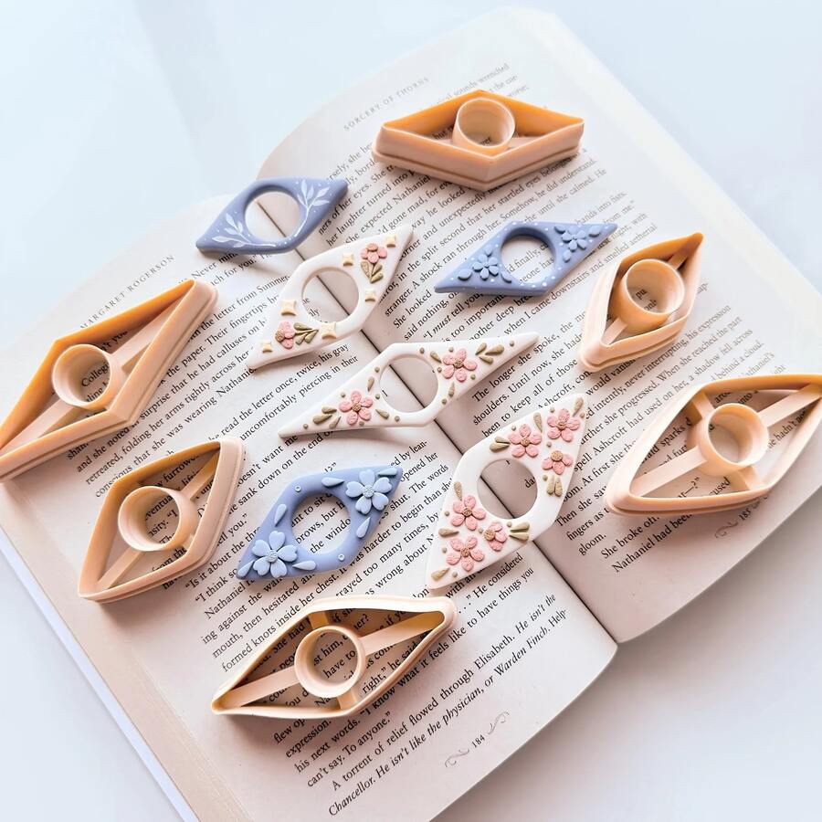 2pcs Book Page Clip Polymer Clay Cutter, Handmade Gift Making Tool, Suitable For Handmade Book Page Clips, DIY Jewelry Pendant Handmade Clay Art Tools, Applicable To Handmade Design, Creative Handcraft - Apricot - View 1