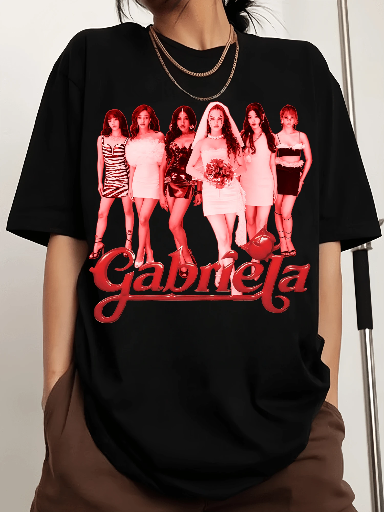 Katseyess Gabriela Black Inspired Crew-Neck Printed Men's Fashion Short-Sleeved Sports T-Shirt, Comfortable And Versatile, 100% Cotton, 220g - Black - View 1