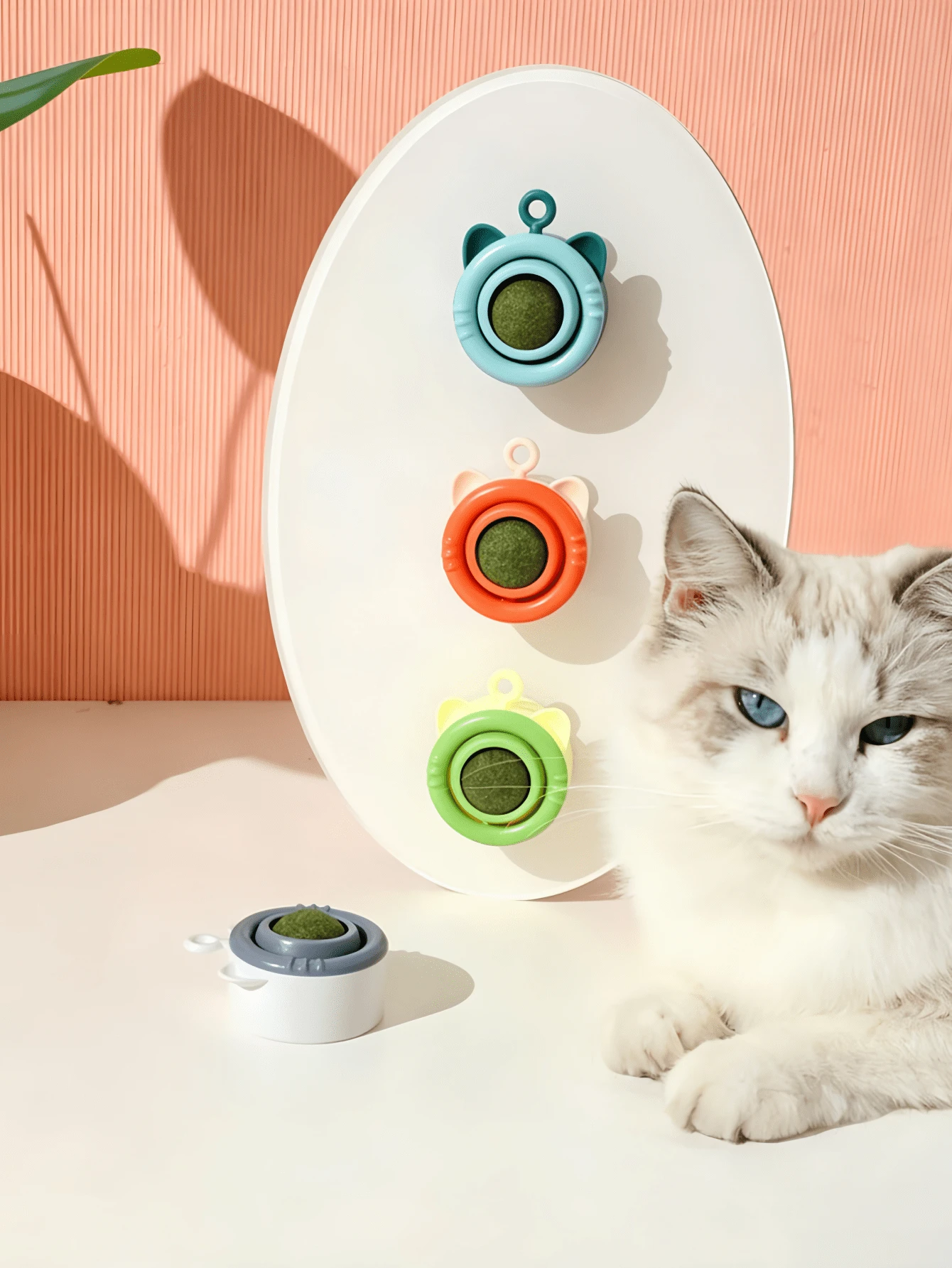 Bóng liếm catnip hai mặt, đồ chơi dán tường cho mèo, bóng bạc hà giúp loại bỏ búi lông, đồ chơi ăn vặt giúp làm sạch răng cho mèo. - Nhiều màu - Xem 1