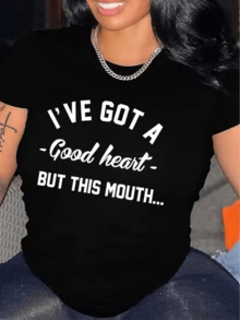 Corazón bondadoso que refleja una personalidad sincera con un toque divertido y audaz para mujeres seguras de sí mismas camiseta de mujer casual moderna cómoda para uso diario - Negro - Ver 1
