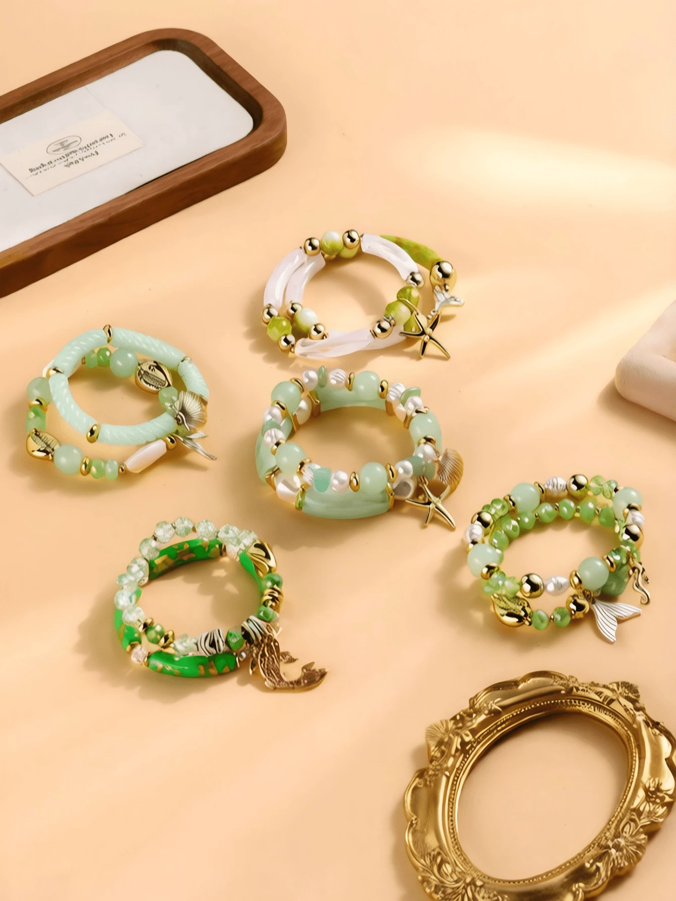 Set de 2 pulseras versátiles con elementos de verano estilo bohemio, cola de pez y decoración de estrella de mar - Pulsera - Ver 1
