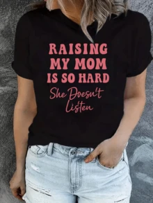 Funny Text That Humorously Expresses The Complicated But Loving Relationship Between Mother And Daughter, Showing Empathy And Affection With A Sarcastic Touch. Modern Casual Women's T-Shirt For Everyday Wear. - 黑色 - 查看 6