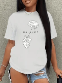 Symbol Of The Balance Between Mind And Heart, Representing Inner Harmony And Rational Emotional Connection. Comfortable Casual Women's T-Shirt For Everyday Wear. - 白色 - 查看 8