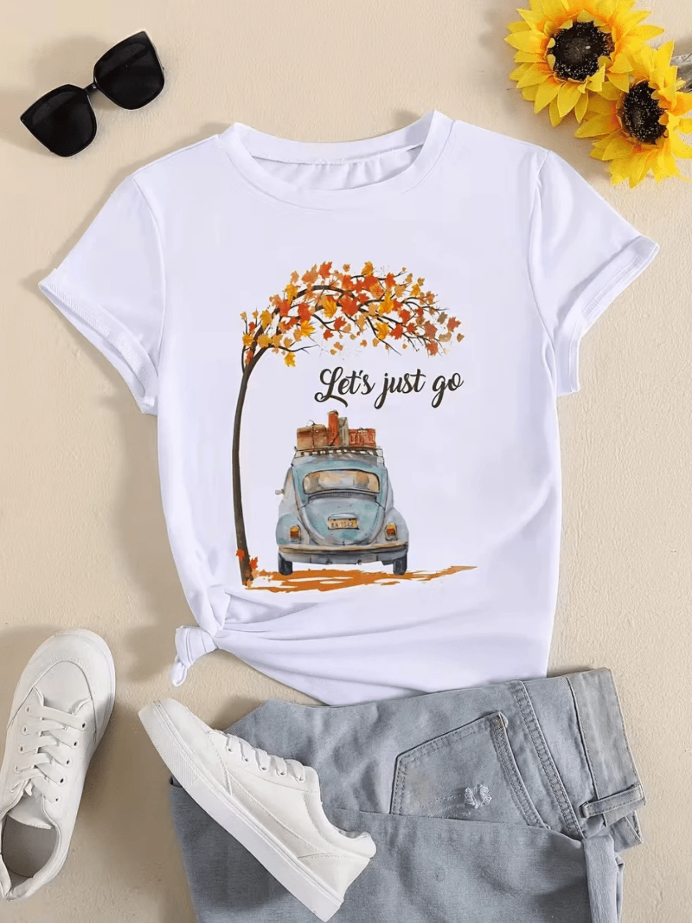 Classic Blue Car Under An Autumn Tree Full Of Orange Leaves Symbolizing Freedom And The Desire To Embark On A Journey With Positive Energy; Comfortable And Modern Casual Women's T-Shirt - 白色 - 查看 1