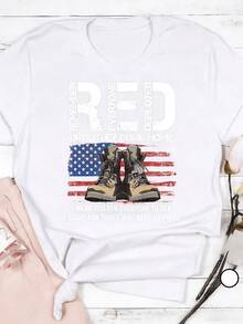 Military Boots On An American Flag Symbolizing Respect And Gratitude Towards Those Who Serve, Remembering The Heroes Who Protect Freedom. Comfortable Casual Women's T-Shirt For Everyday Wear. - 白色 - 查看 8