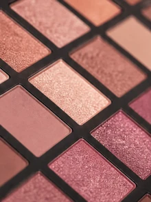 beauty glazed 40 Colors Pearl Smoky Eyeshadow Palette, Matte Shimmer Texture, Super Pigmented, Powdery Blendable Formula, Create Dimensional Contour, Natural Daily Makeup, Suitable For Beginners - Multicolor - View 4