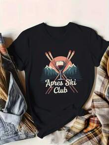 Mountain Landscape With Crossed Skis, Wine Glass And Sunset Evoking Relaxed Winter Adventures And Moments With Friends; Comfortable Casual Women's T-Shirt For Leisure And Cold Days - 黑色 - 查看 1