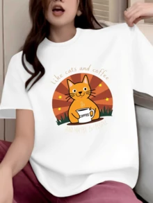 A Smiling Cat Holding A Cup Of Coffee Surrounded By Golden Stars Represents Tenderness, Love, And Calm For People Who Enjoy The Small Daily Pleasures. A Comfortable And Fashionable Casual Women's T-Shirt For Everyday Wear. - 白色 - 查看 6