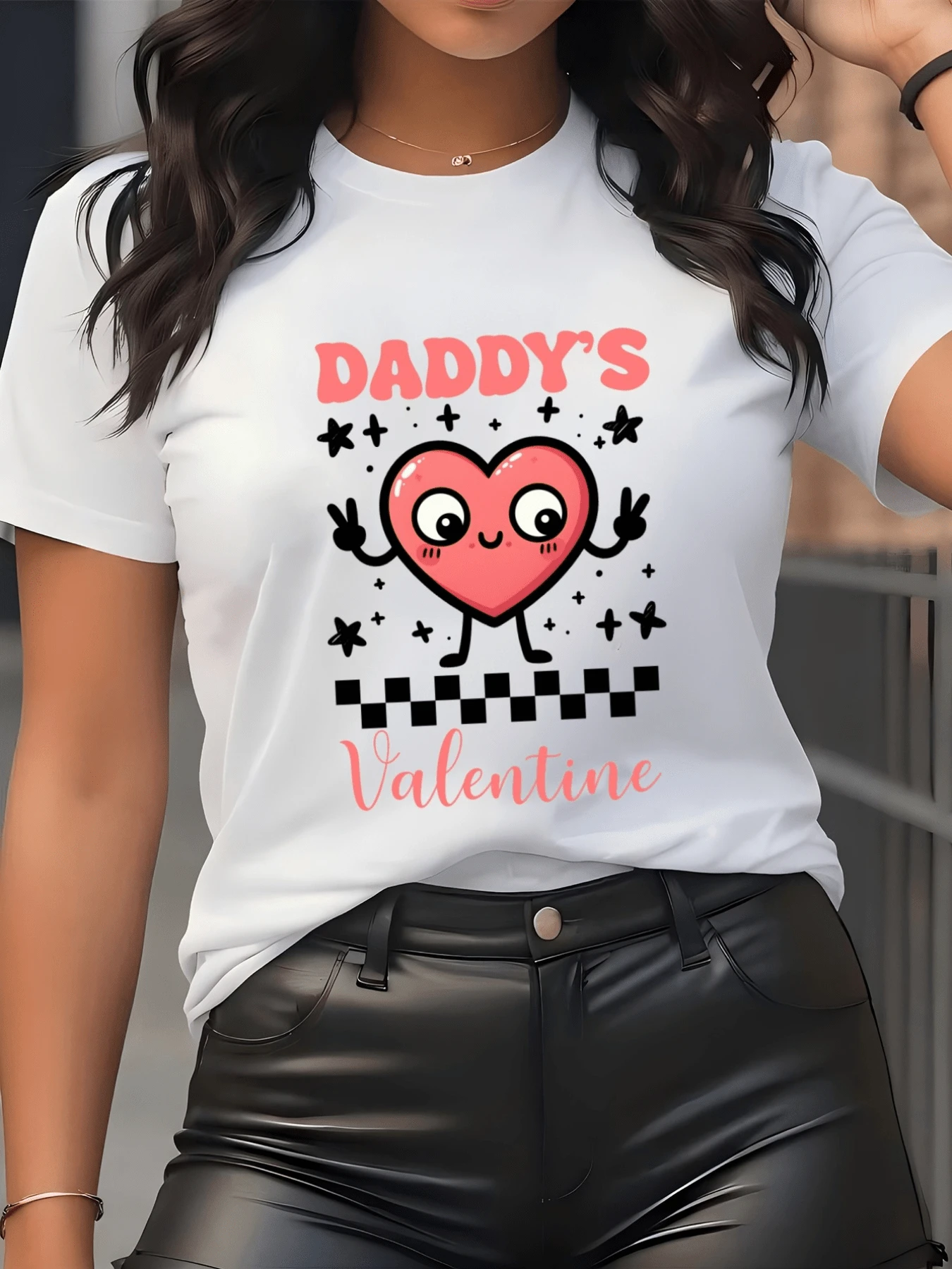 A Pink Heart With Cheerful Eyes And Hands Making Peace Signs, Surrounded By Small Stars, Symbolizes Tenderness, Fun, And Affection. Perfect For Expressing Love. Modern Casual Women's T-Shirts - 白色 - 查看 1
