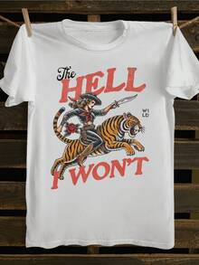 Brave Woman Riding A Tiger With A Red Scarf Around Her Neck, A Symbol Of Freedom And Wild Strength, Defying Any Obstacle With A Determined Attitude. Comfortable Casual Women's T-Shirt For Everyday Wear. - 白色 - 查看 1