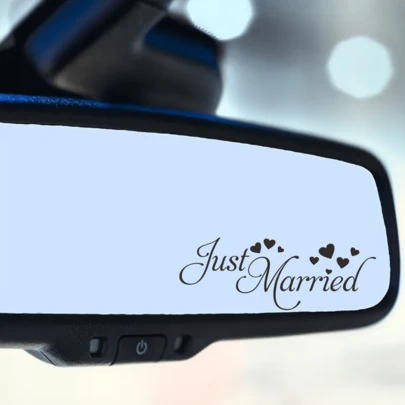 Hình dán xe hơi hình trái tim "Just Married" chống thấm nước, dùng để trang trí gương chiếu hậu, trang trí xe cưới, chữ viết tay lãng mạn dành cho các cặp đôi mới cưới.