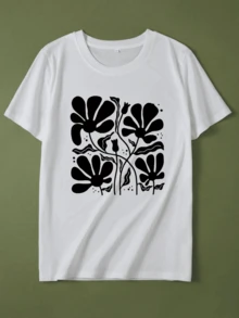 Large White Flowers That Appear To Grow From Soft Roots Symbolize Natural Energy And Inner Renewal Against A Dark Background, Creating An Elegant Contrast. This Modern, Comfortable, Casual Women's T-Shirt Is Perfect For Everyday Wear. - 白色 - 查看 1