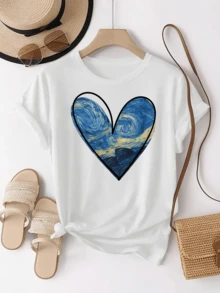 Heart Formed By Blue And Gold Swirls That Evoke The Energy Of The Night Sky And Convey A Feeling Of Free Love And Creativity In Every Movement. Modern Casual Women's T-Shirt Ideal For Everyday Wear - 白色 - 查看 6
