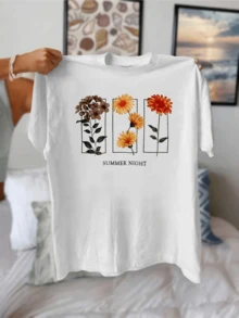 Flowers That Represent The Calm And Energy Of Sunset With Warm Tones And Petals That Evoke Serenity On Summer Nights. Comfortable Women's T-Shirt For Everyday Wear And Perfect For Casual Outfits. - 白色 - 查看 6
