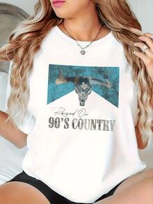 Bull Skull With Extended Horns Symbolizing Strength, Freedom And Wild Spirit Of The American Countryside Combined With An Aged Blue Background, Women's Casual Modern Comfortable T-Shirt For Everyday Wear - 白色 - 查看 1