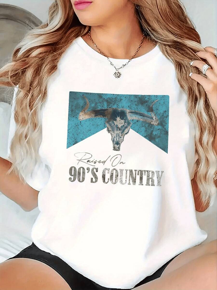 Bull Skull With Extended Horns Symbolizing Strength, Freedom And Wild Spirit Of The American Countryside Combined With An Aged Blue Background, Women's Casual Modern Comfortable T-Shirt For Everyday Wear - 白色 - 查看 1