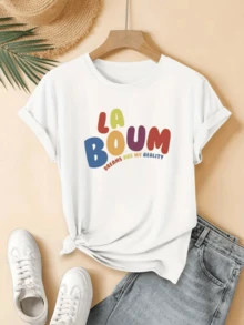 Vibrant Colors That Express Joy And A Positive Spirit With Large Lettering That Evokes Dreams And Reality, Creating A Modern And Fun Feel. Casual Women's T-Shirt For Everyday Wear - 白色 - 查看 1