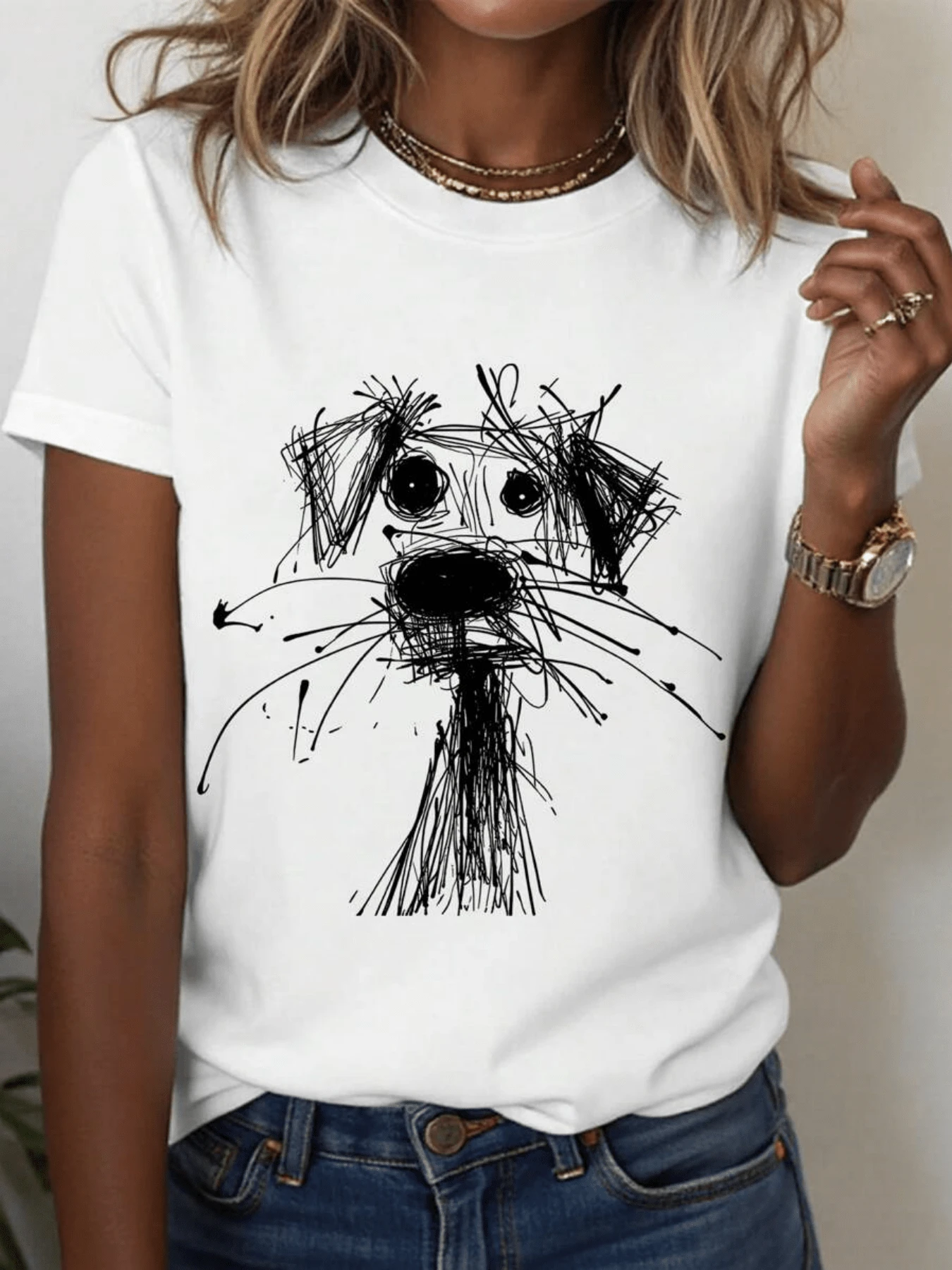 Artistic Drawing Of A Dog With Big Eyes And A Tender Expression, Drawn With Irregular Lines, Conveying Joy And Energy-Perfect For Animal Lovers. A Modern, Casual Women's T-Shirt For Everyday Wear. - 白色 - 查看 1