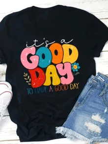 A Phrase Full Of Bright Colors That Conveys Positivity, Joy, And Energy To Start Each Morning With A Smile, Accompanied By Flowers And Large, Inspiring Letters. A Comfortable, Casual Women's T-Shirt For Everyday Wear. - 黑色 - 查看 6
