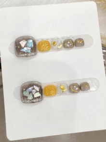 10片手工穿戴式腳趾甲片，適合派對與日常配戴，易於佩戴，適用於女孩與女性，適合節慶派對、音樂節、情人節、母親節禮物 - 灰色 - 查看 8