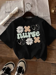 White Flowers Alongside Bandages Symbolize The Care And Hope That Nursing Conveys, Showing Love, Patience, And Dedication In Every Detail. Women's Casual, Elegant, And Comfortable T-Shirt For Everyday Wear. - 黑色 - 查看 6