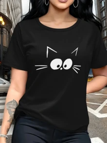 A Curious Cat Figure With Big Eyes And Pointed Ears Conveys Friendliness, Fun, And A Youthful Touch-Ideal For Animal Lovers. A Modern, Casual Women's T-Shirt For Everyday Wear. - 黑色 - 查看 6