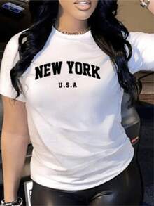 Words That Evoke The Vibrant And Cosmopolitan Energy Of New York, Showcasing Urban Pride And Modernity In Bold Lettering That Inspires Strength And Confidence. Comfortable Women's T-Shirt For Everyday Wear And Stylish Casual Outings. - 白色 - 查看 1